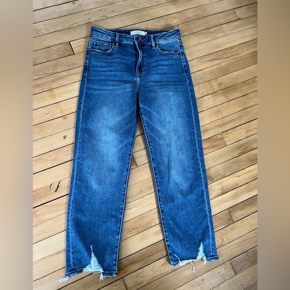 Hidden Jeans Size 28.